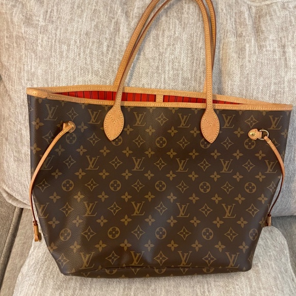 AUTHENTIC Louis Vuitton Neverfull MM - Picture 2 of 11